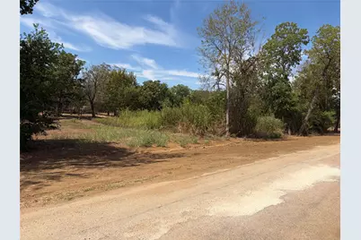 749 Caldwell Street, Lexington, TX 78947 - Photo 6