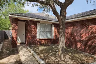 17204 Ardisia Dr, Pflugerville, TX 78660 - Photo 2