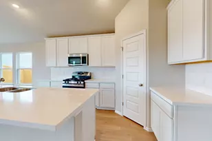 19913 Hirono Dr, Manor, TX 78653 - Photo 4