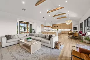 107 W Lakeshore Dr, Dripping Springs, TX 78620 - Photo 4