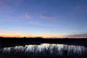 107 W Lakeshore Dr, Dripping Springs, TX 78620 - Photo 36