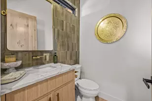 107 W Lakeshore Dr, Dripping Springs, TX 78620 - Photo 14