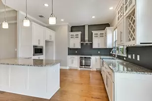 13504 Golden Wave Loop, Bee Cave, TX 78738 - Photo 16