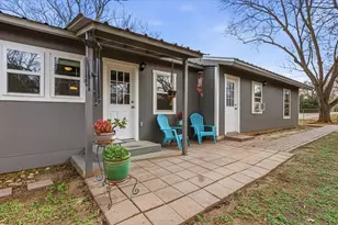 503 E Bluebonnet Ln, Johnson City, TX 78636 - Photo 14