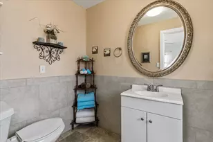 503 E Bluebonnet Ln, Johnson City, TX 78636 - Photo 12