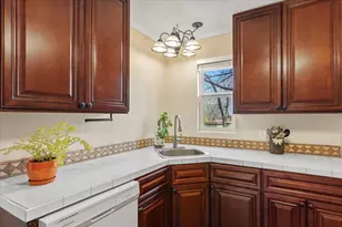 503 E Bluebonnet Ln, Johnson City, TX 78636 - Photo 6