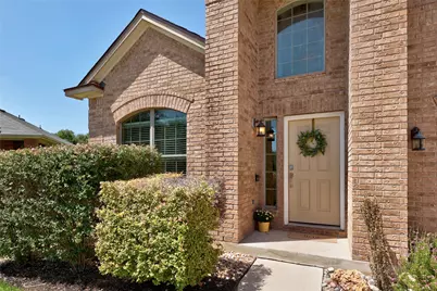 1069 Sussex Way, Round Rock, TX 78665 - Photo 2