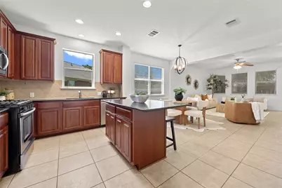 1069 Sussex Way, Round Rock, TX 78665 - Photo 6
