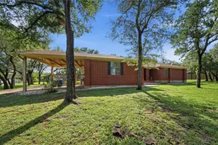 203 Shoal Dr, Georgetown, TX 78633 - Photo 1