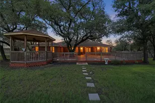 203 Shoal Dr, Georgetown, TX 78633 - Photo 2