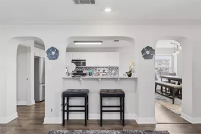 258 Hogan, Kyle, TX 78640 - Photo 4