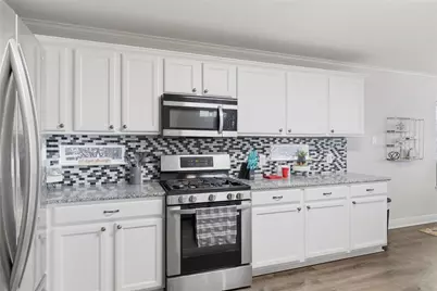 258 Hogan, Kyle, TX 78640 - Photo 12