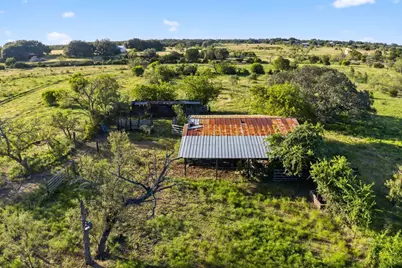 950 Ater Ranch Estate, Bertram, TX 78605 - Photo 16