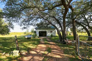 950 Ater Ranch Estate, Bertram, TX 78605 - Photo 14