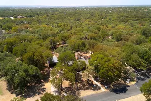 205 Bello Cir, Georgetown, TX 78628 - Photo 20