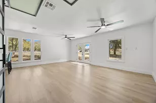 205 Bello Cir, Georgetown, TX 78628 - Photo 12