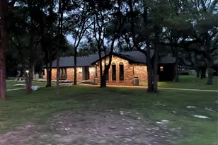 205 Bello Cir, Georgetown, TX 78628 - Photo 6