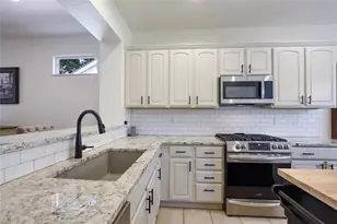 119 Rain Lily Ln, Georgetown, TX 78633 - Photo 16