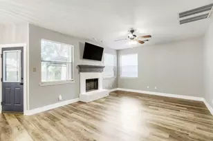 410 Thunderbay Dr, Georgetown, TX 78626 - Photo 14