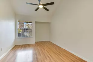 1748 Ohlen Rd, Austin, TX 78757 - Photo 14