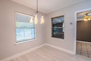 3206 Goodwin Ave, Austin, TX 78702 - Photo 6