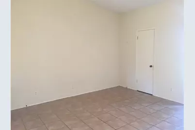 630 Maiden Lane #H, Austin, TX 78705 - Photo 4