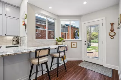 2708 W 35th Street, Austin, TX 78703 - Photo 6