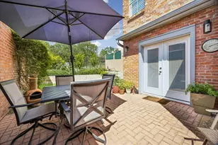2708 W 35th St, Austin, TX 78703 - Photo 22
