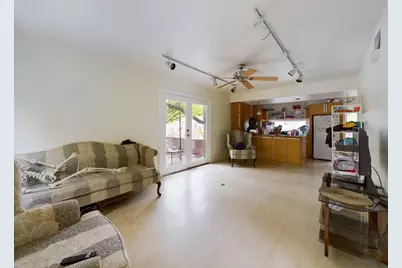 915 Keith Lane #104, Austin, TX 78705 - Photo 2