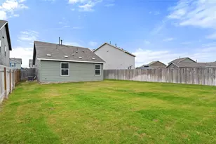 17813 Willacy Cv, Elgin, TX 78621 - Photo 36