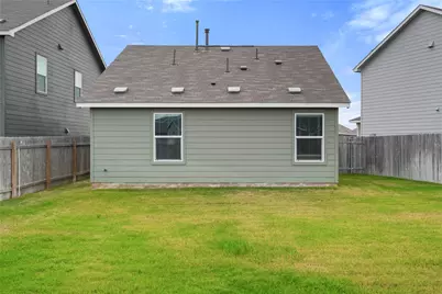 17813 Willacy Cove, Elgin, TX 78621 - Photo 38