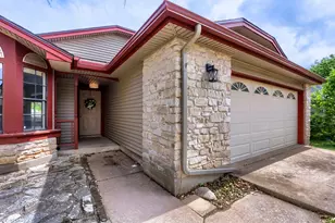 13113 Billiem Dr, Austin, TX 78727 - Photo 6