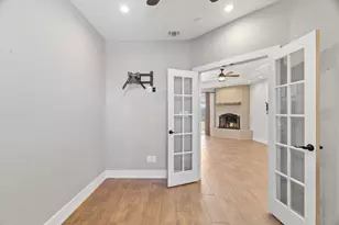 110 Chaumont St, Kingsland, TX 78639 - Photo 8