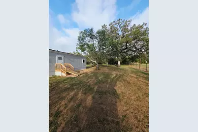 151 Lueb Lane, Seguin, TX 78155 - Photo 16