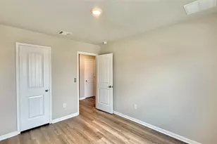 521 Otto Ave, Georgetown, TX 78626 - Photo 18
