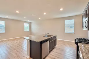 521 Otto Ave, Georgetown, TX 78626 - Photo 6