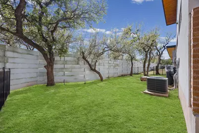 480 Starlight Village Loop, Leander, TX 78641 - Photo 36