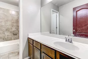 4525 Dennis Ln, Pflugerville, TX 78660 - Photo 22