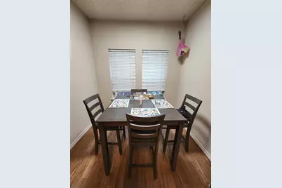 2414 Longview Street #306, Austin, TX 78705 - Photo 4