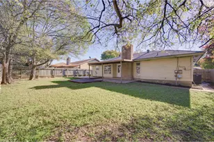 2104 Magazine St, Austin, TX 78727 - Photo 26