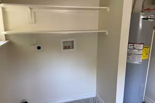 823 Monterrey St, Lockhart, TX 78644 - Photo 14