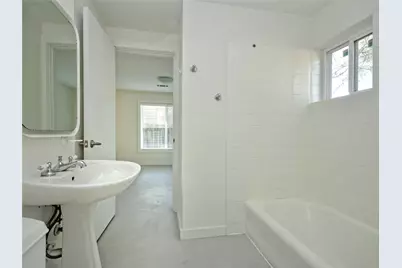 4604 Red River Street #B, Austin, TX 78751 - Photo 12