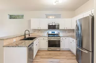 137 Trail Rider Way, Georgetown, TX 78633 - Photo 6