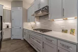 433 Skipping Cedar St, San Marcos, TX 78666 - Photo 6