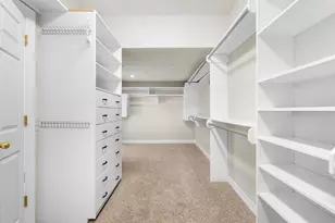 601 Country Club Ct, La Grange, TX 78945 - Photo 10