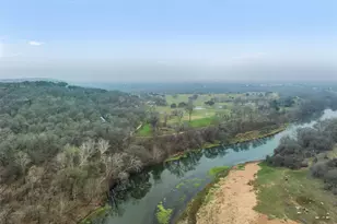 601 Country Club Ct, La Grange, TX 78945 - Photo 36