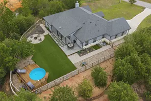 106 Pinecrest Dr, Bastrop, TX 78602 - Photo 32