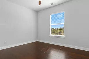 106 Pinecrest Dr, Bastrop, TX 78602 - Photo 12