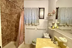 100 Skyloop Dr, Austin, TX 78745 - Photo 12