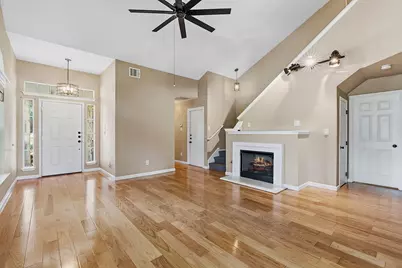 1109 Traci Michelle Drive, Pflugerville, TX 78660 - Photo 4